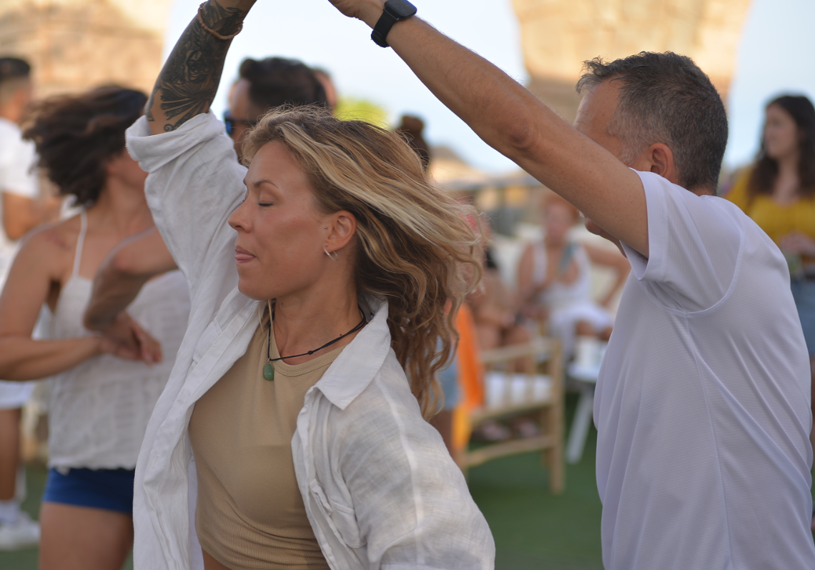 Donde encontrar pareja bailando Salsa